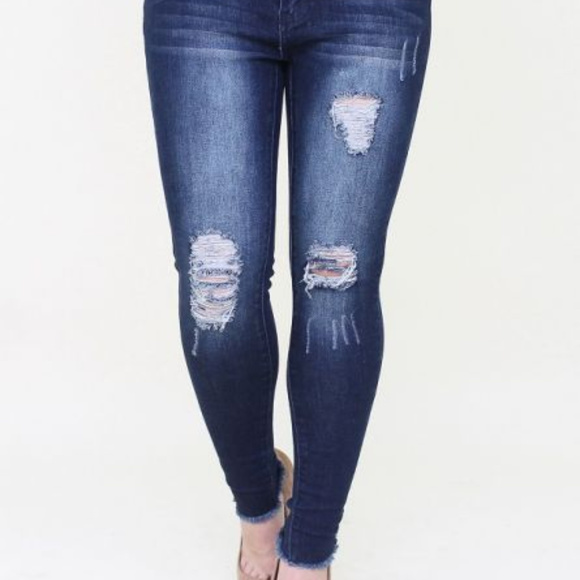 Lucky & Blessed PLUS SIZE JEANS💥 PRICE IS FIRM!💥 - Picture 2 of 5